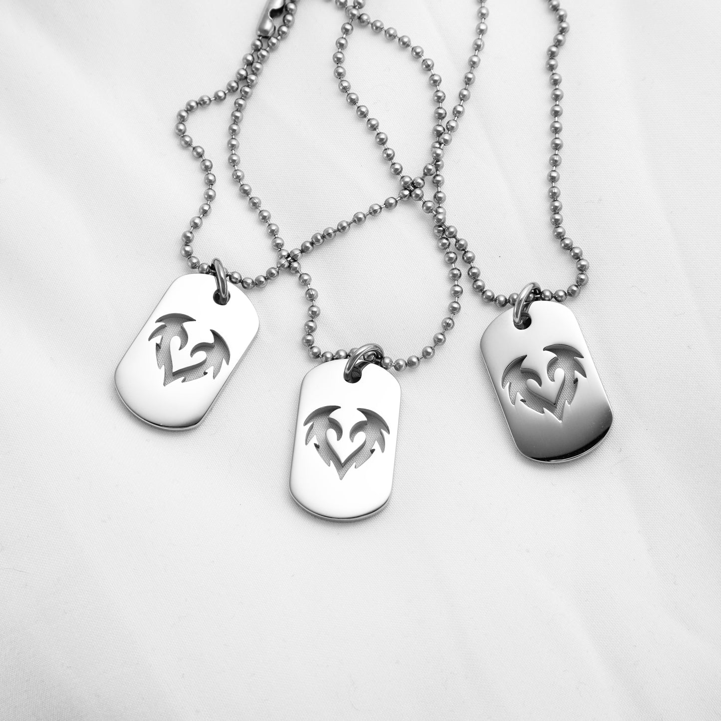 LEGACY NECKLACE