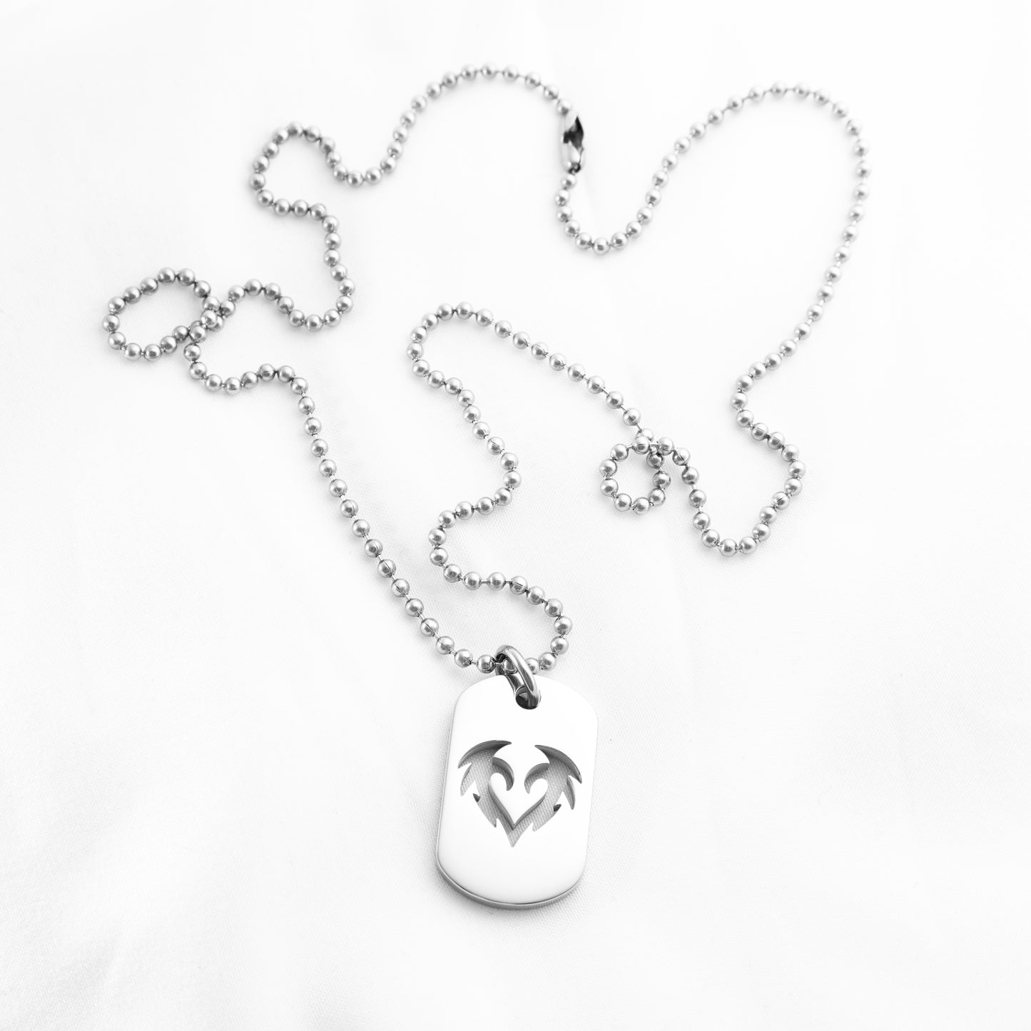 LEGACY NECKLACE
