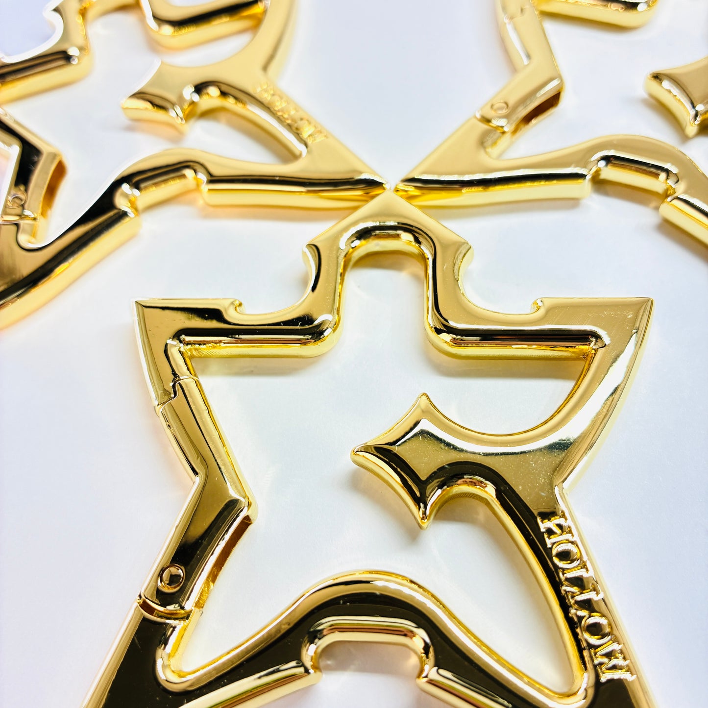 STAR KEEPER CARABINER